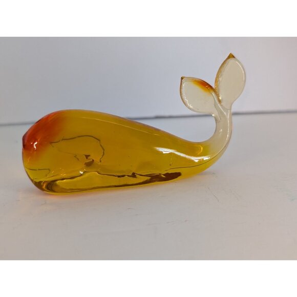 Handcrafted Amber-Colored Glass Whale Figurine 5 Inches Long Unique - Picture 2 of 5